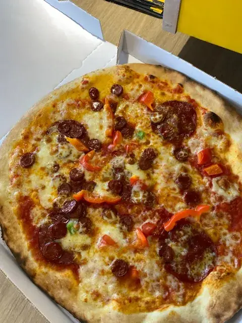 Menü_Pizza DesLys78 - Au Feu de Bois_Beynes_Bild_8