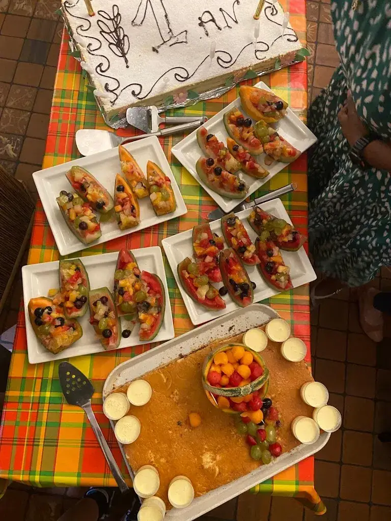 Francky & Christ_Notre-Dame-de-la-Mer_slider_image_3