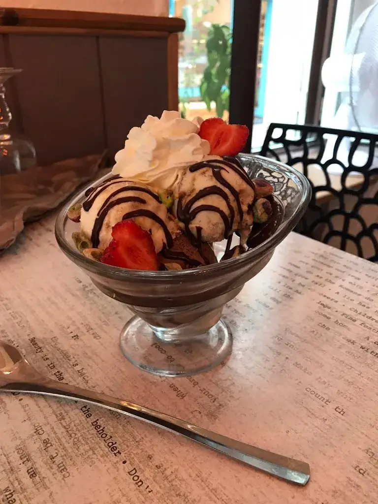 Le Glacier_Die_slider_image_2