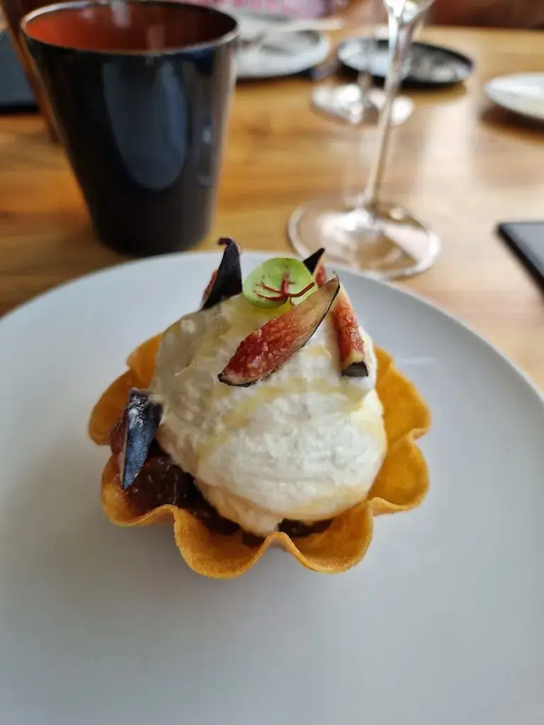 Jean-Baptiste FOREST_Le Panoramique 1*_Rolleboise_recensione