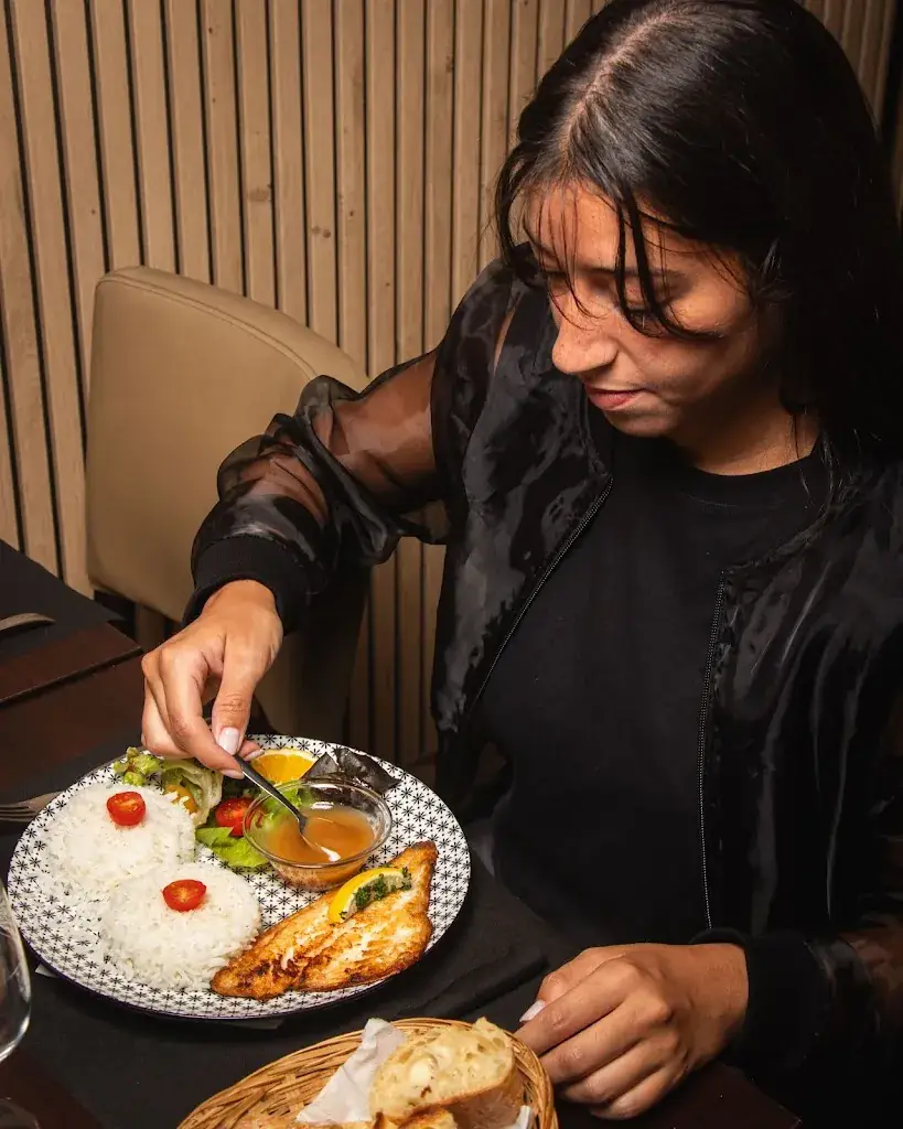 Rollings bar brasserie_Freneuse_slider_image_2