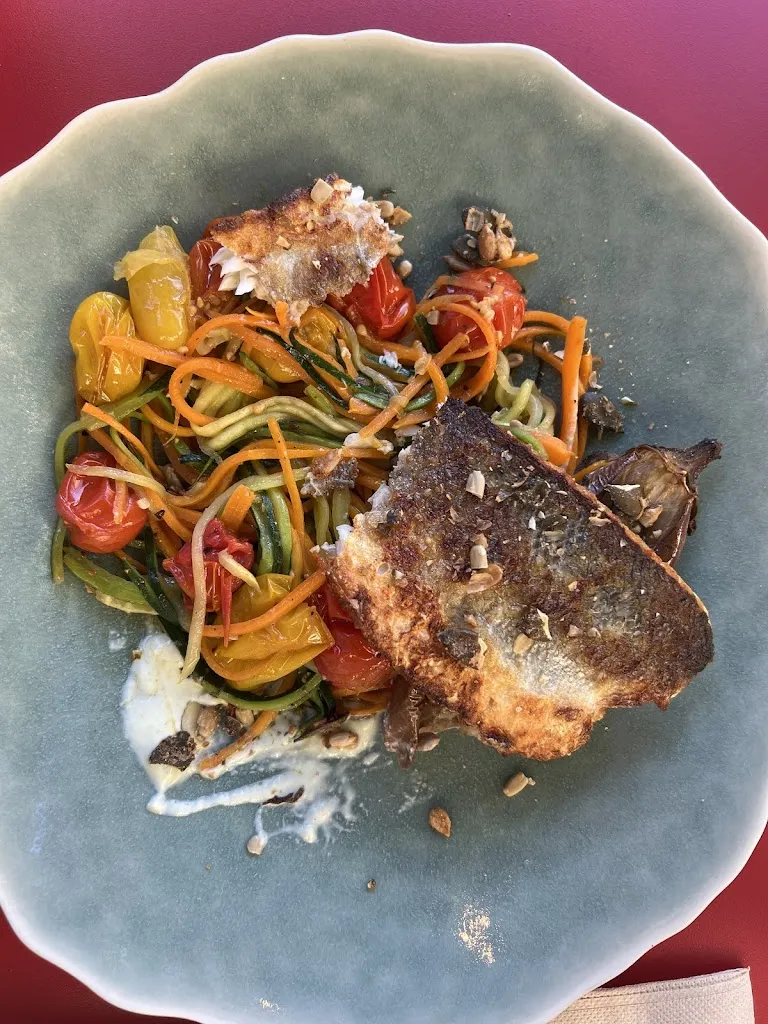 Emmanuel Luc-Streble_HOBO_Die_review