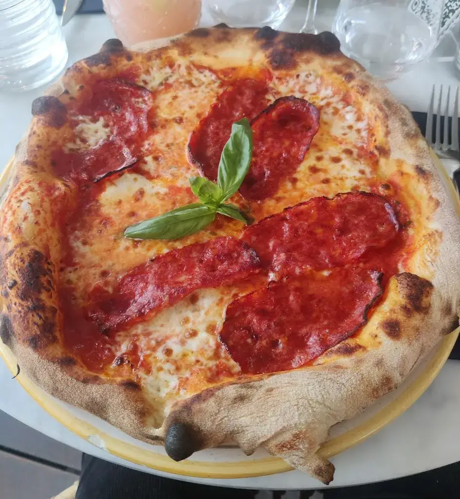 Thomas L_Baciami_Bois-Colombes_review