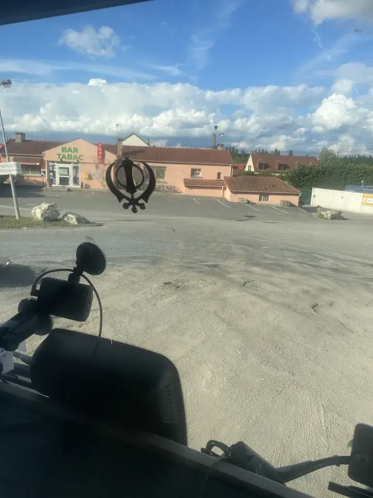 Barinder Singh_Au bon accueil_Boissy-sous-Saint-Yon_review