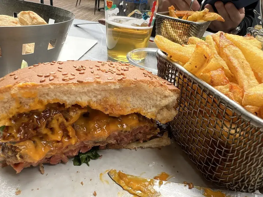 Kimberly Jones_Restaurant Le BLR_Bois-le-Roi_review