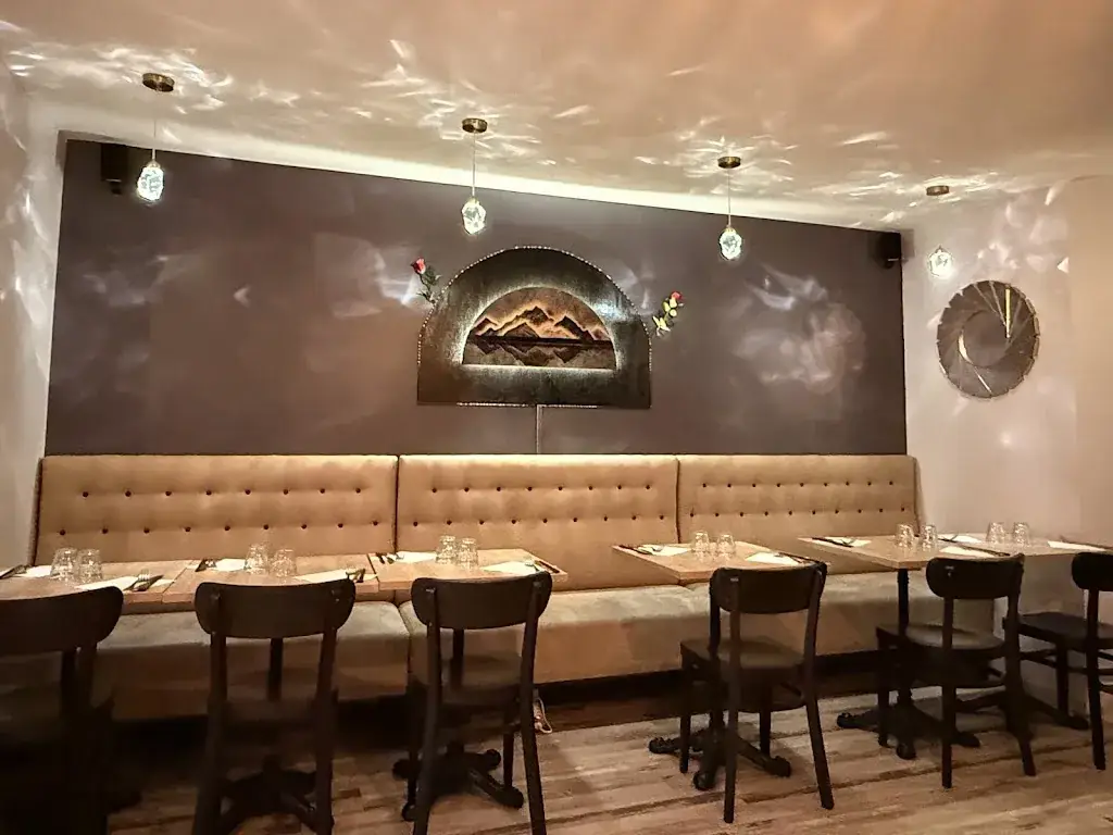 Bruce Salamon_SAKURA_Bois-le-Roi_Bewertung