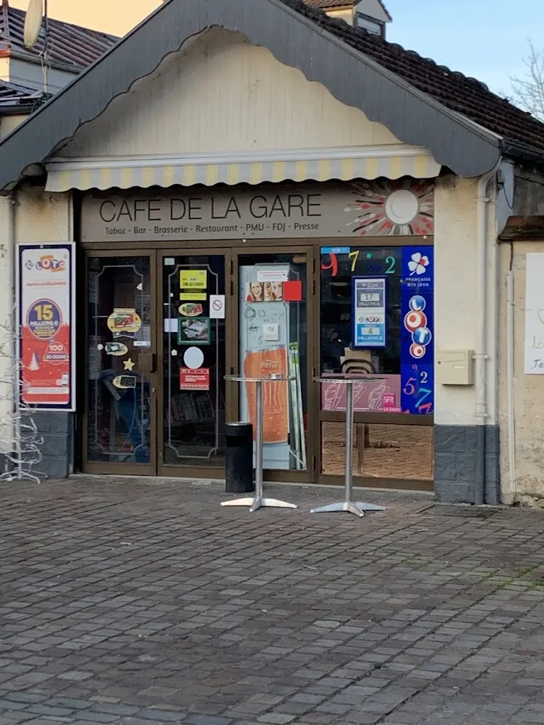 Le Café de la Gare_Bois-le-Roi_slider_image_1