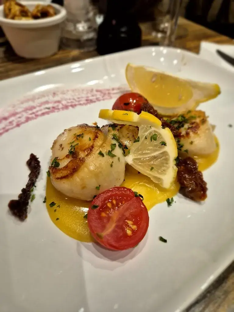 Lucy Wang_La Petite Ardoise_Fontainebleau_recensione