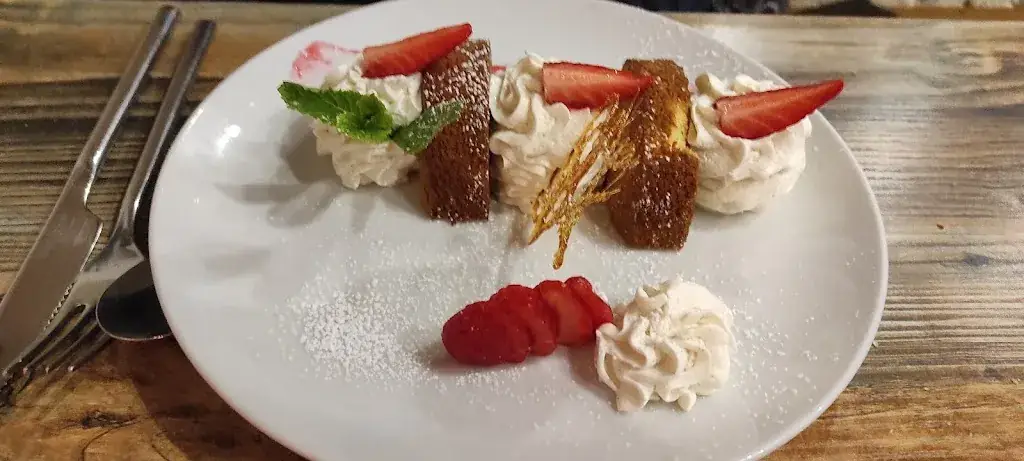 La Petite Ardoise_Fontainebleau_slider_image_3