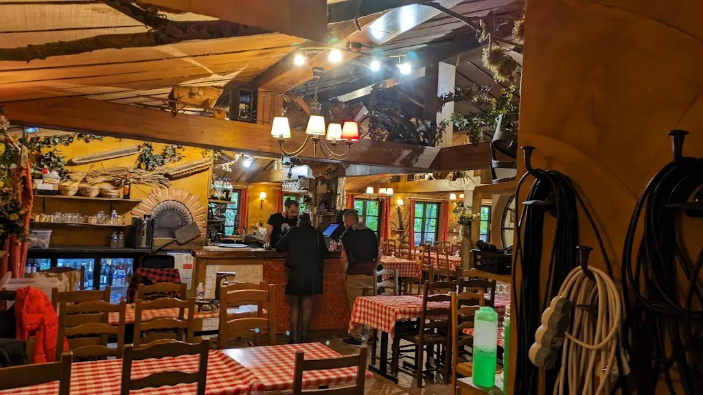 Bernard Pech_La Croix d'Augas_Fontainebleau_review