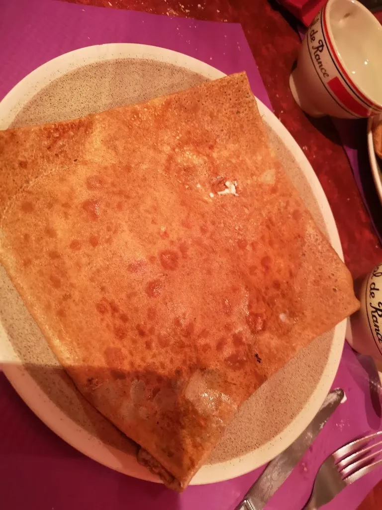 Jéssica SOARES ROXO_Creperie Le Phare Breton_Ballancourt-sur-Essonne_review