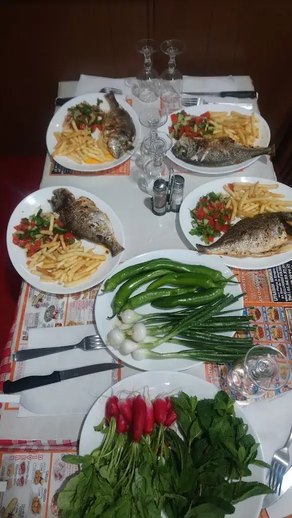 Menu_LE GRILL ISTANBUL_Ballancourt-sur-Essonne_imagen_9