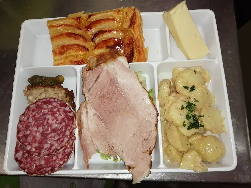 Au Restau Dix Vins_Domérat_slider_image_2