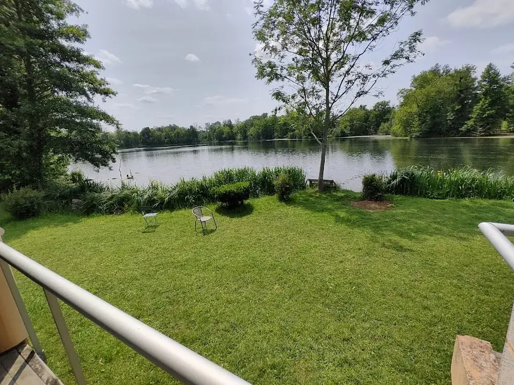 Stephan_Hôtel L'ile Du Saussay_Itteville_review