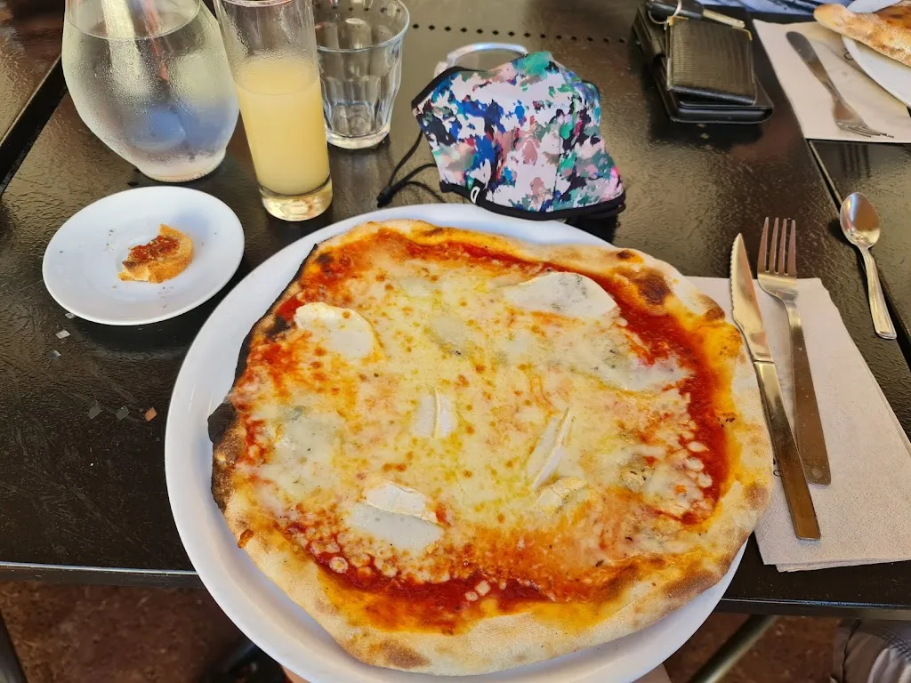 Menü_La Chaumière Romaine_Mennecy_Bild_5