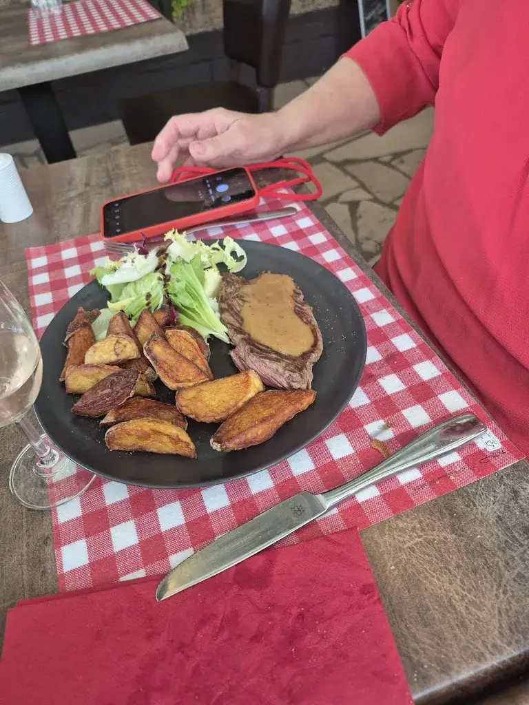 Bernadette DOLPHIN_La Grenouille_Saint-Vrain_Bewertung