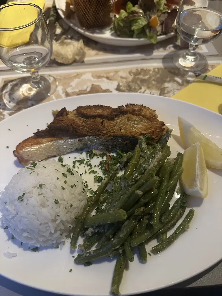 manon mann_La Chaumière Du Télégraphe_Champcueil_review