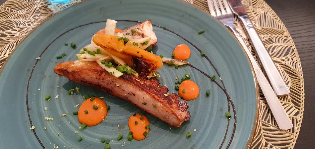 G F_BBMK Restaurant_Vert-le-Grand_review