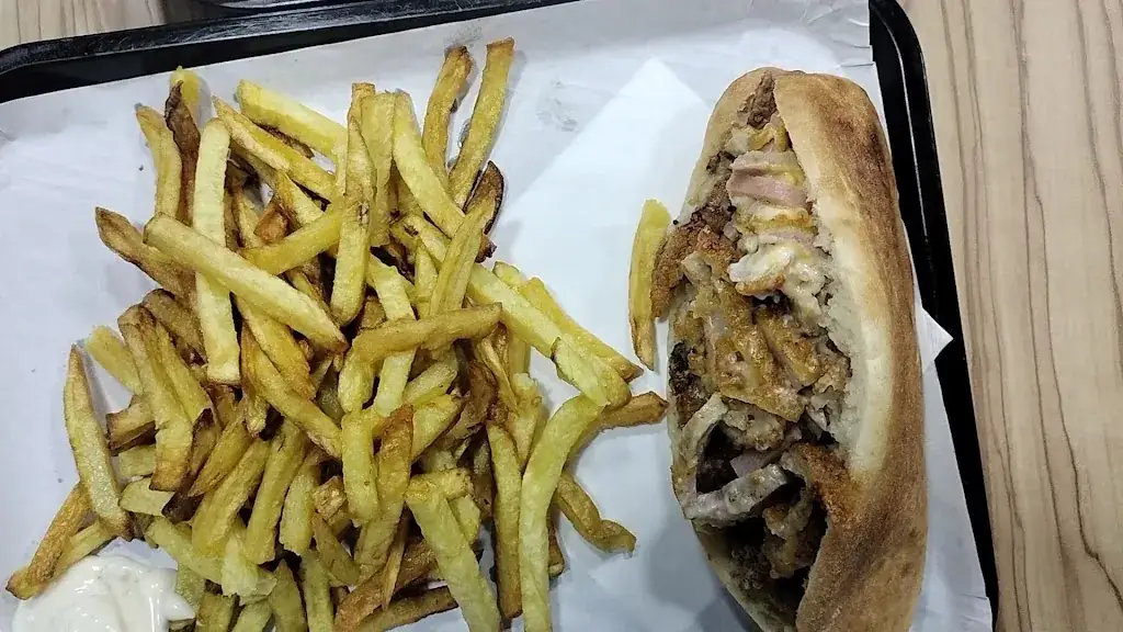 Bread and smash_Boissy-Saint-Léger_slider_image_2