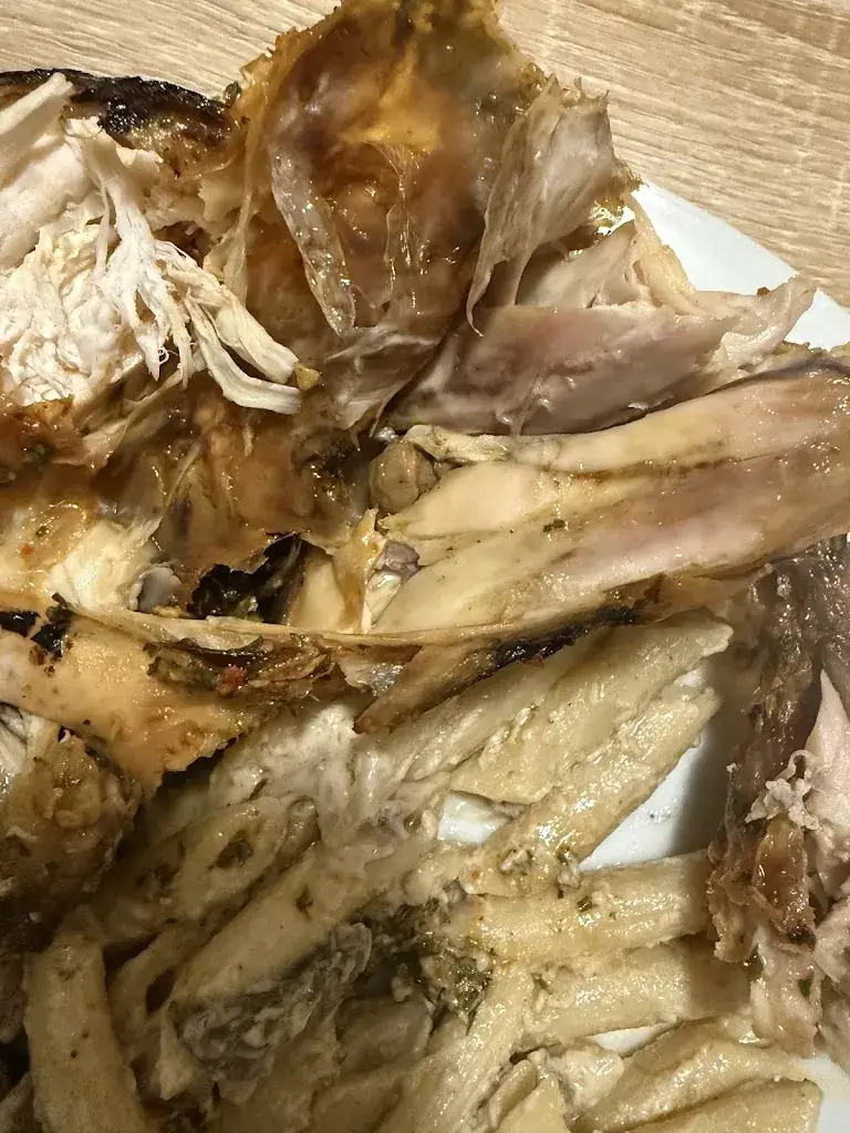 nada lahdhiri_La Fourchette Braisée / Poulet braisé & Grillades Halal/ Boissy Saint Léger_Boissy-Saint-Léger_review