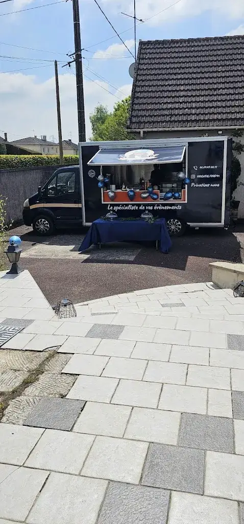 Vanessa Lowinski_Oriental foodtruck_Bondoufle_review