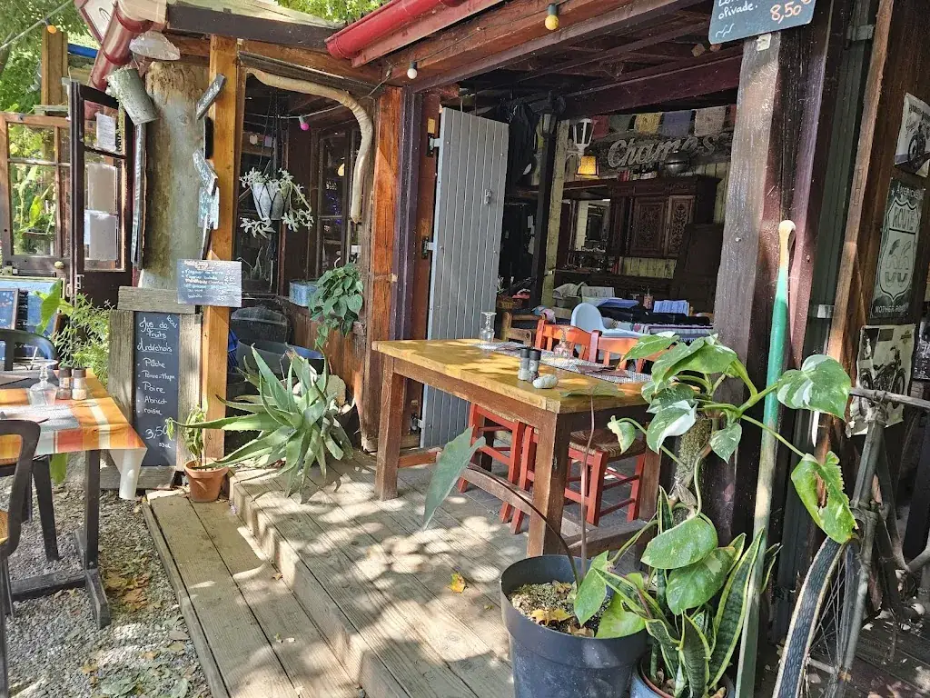 Le Resto du Village_Vallon-Pont-d'Arc_slider_image_3