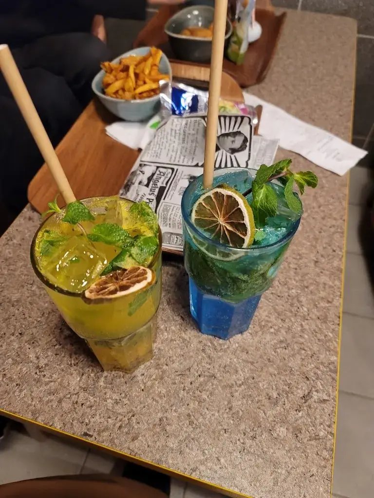 Siti Rafidah_Meltin'pot_Fleury-Mérogis_review