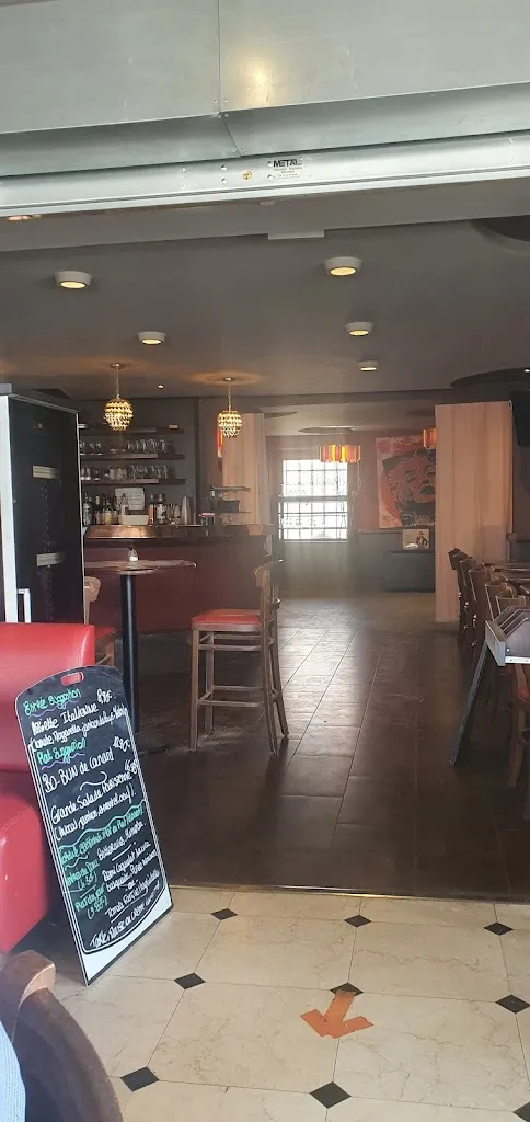 Livio_O'Tentations_Saclay_review