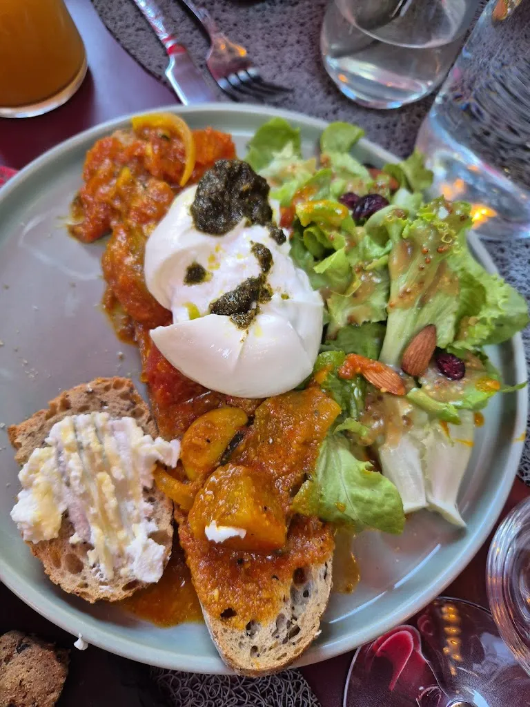 À l'ombre du Prèau_Chandolas_slider_image_3