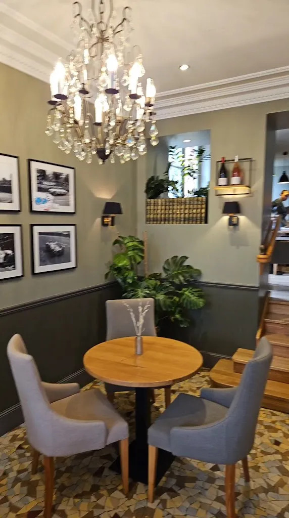 Noam נועם Jacoby_Café de la Paix_Bourron-Marlotte_avis