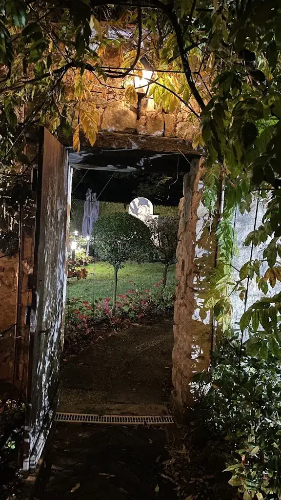 Oranje Pillai_Les Prémices_Bourron-Marlotte_reseña