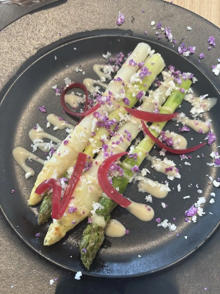 Yousra Guennoun_MAISON MAULNY_Bezons_review