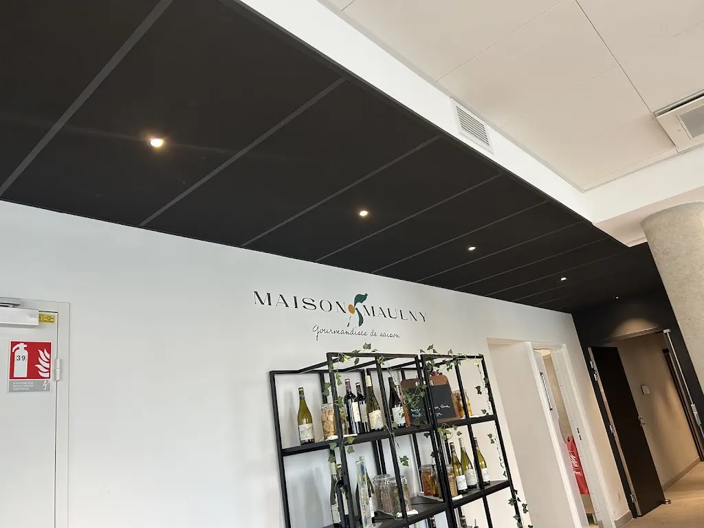 Natalia Bezons Argozelo_MAISON MAULNY_Bezons_review