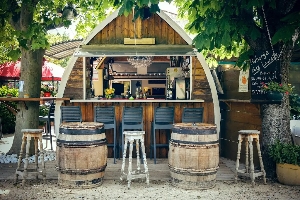 Auberge Chez Laurette_Saint-Remèze_slider_image_1