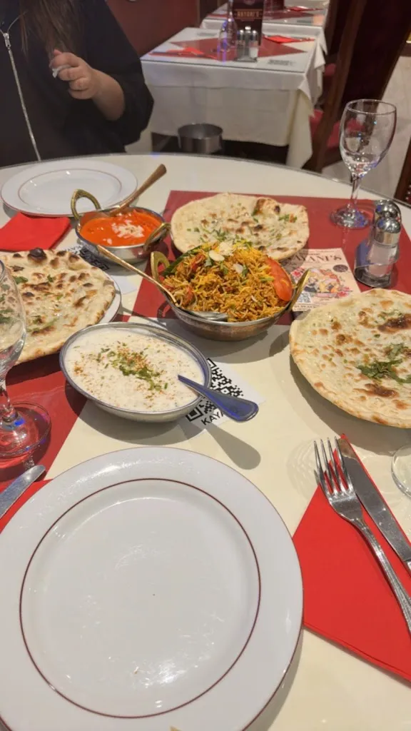 anushka bhatnagar_Restaurant Kayanis_Bezons_review