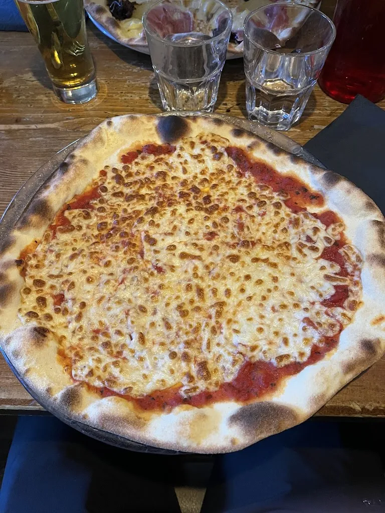 Matija Krsnik_La Cantine Plagne 1800_Tarentaise_recensione