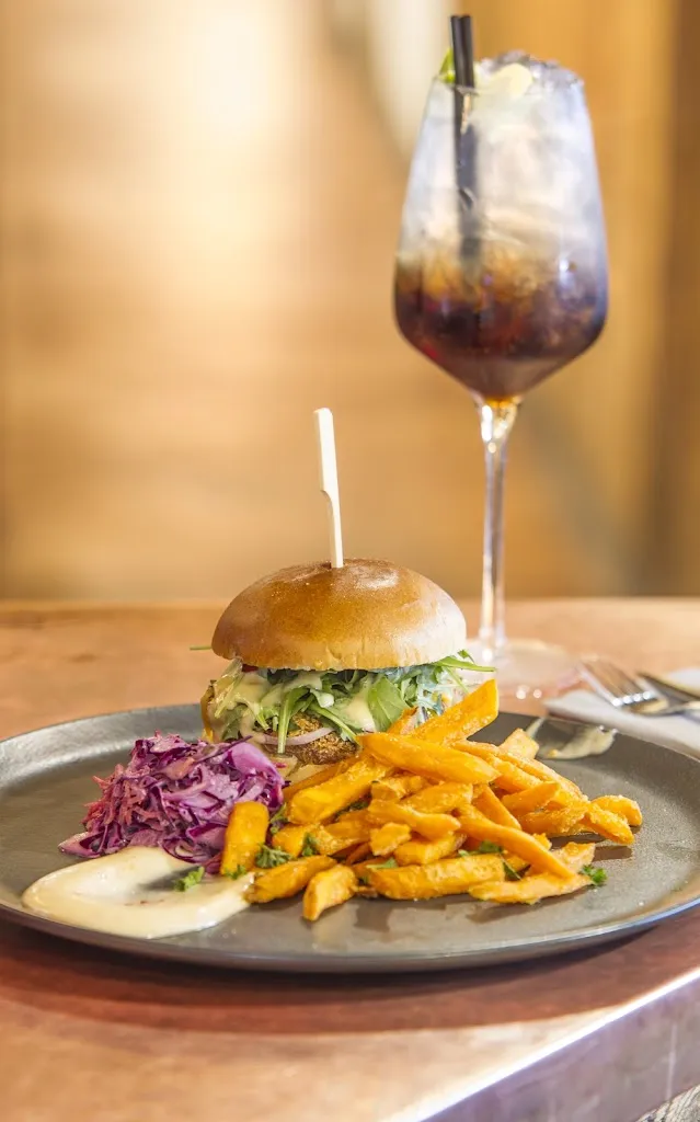 La Cantine Plagne 1800_Tarentaise_slider_image_2