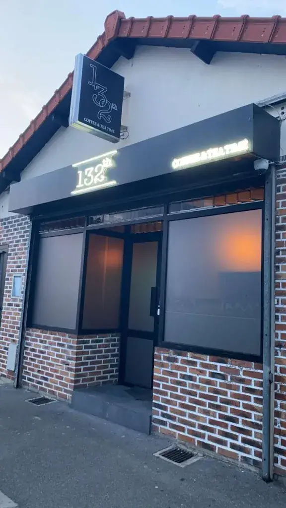 132 TH_Bezons_slider_image_2