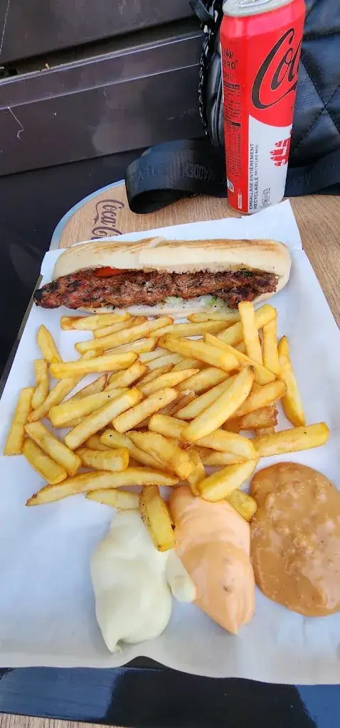 Gabriel Cervantes_Resto Helin_Bezons_review