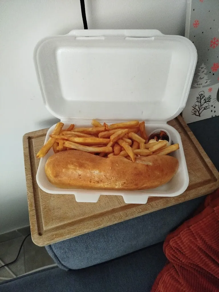 Christopher Bihary_Istanbul Grill Lardy_Lardy_review