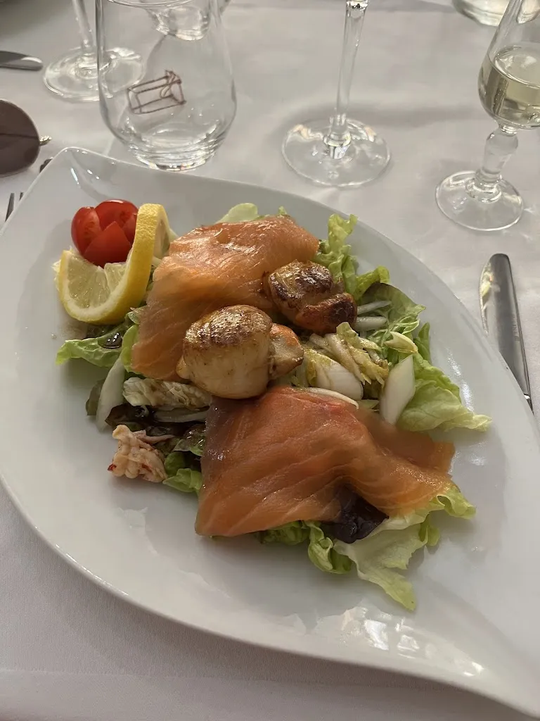 HOTEL RESTAURANT LE CYGNE_Milly-la-Forêt_slider_image_2