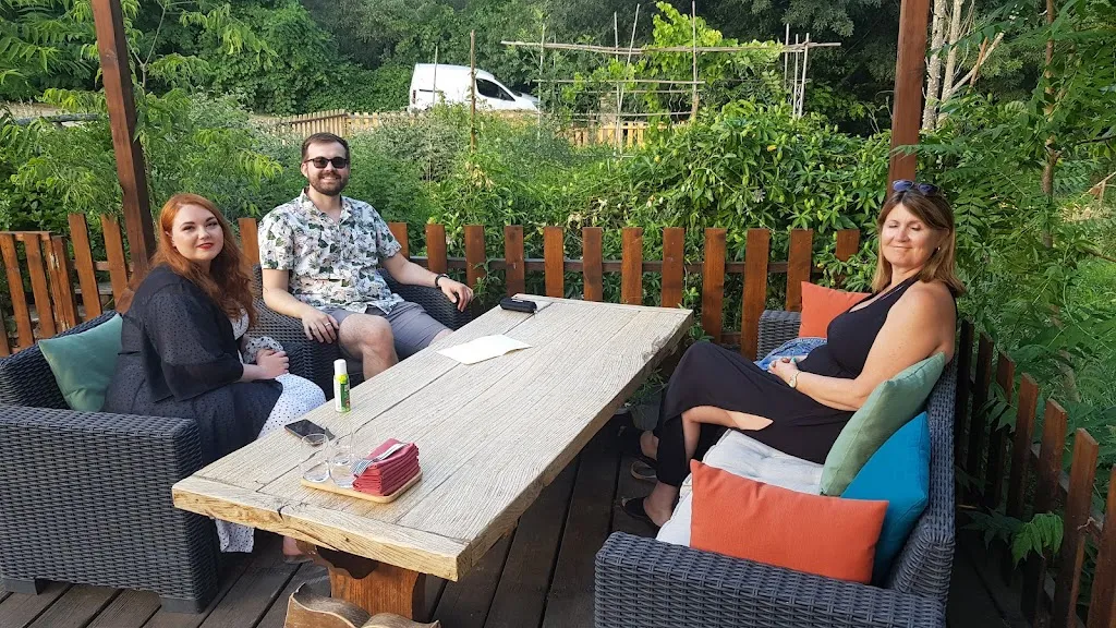 Steve Viner_Le Restaurant Bar à Vin de Chames_Vallon-Pont-d'Arc_recensione