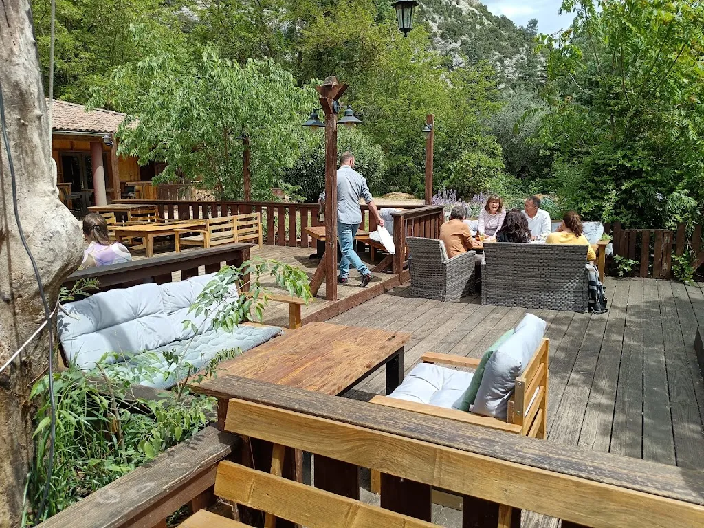 Le Restaurant Bar à Vin de Chames_Vallon-Pont-d'Arc_slider_image_1