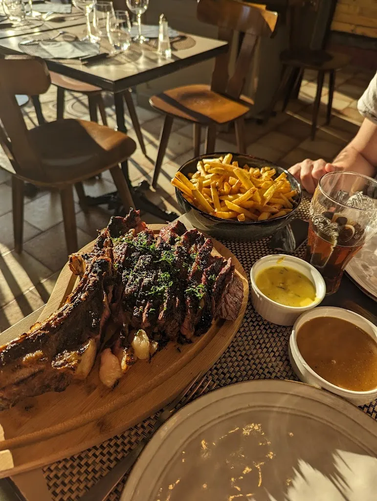 Roosmarijn van der Waart_Les enfants terribles_Milly-la-Forêt_review