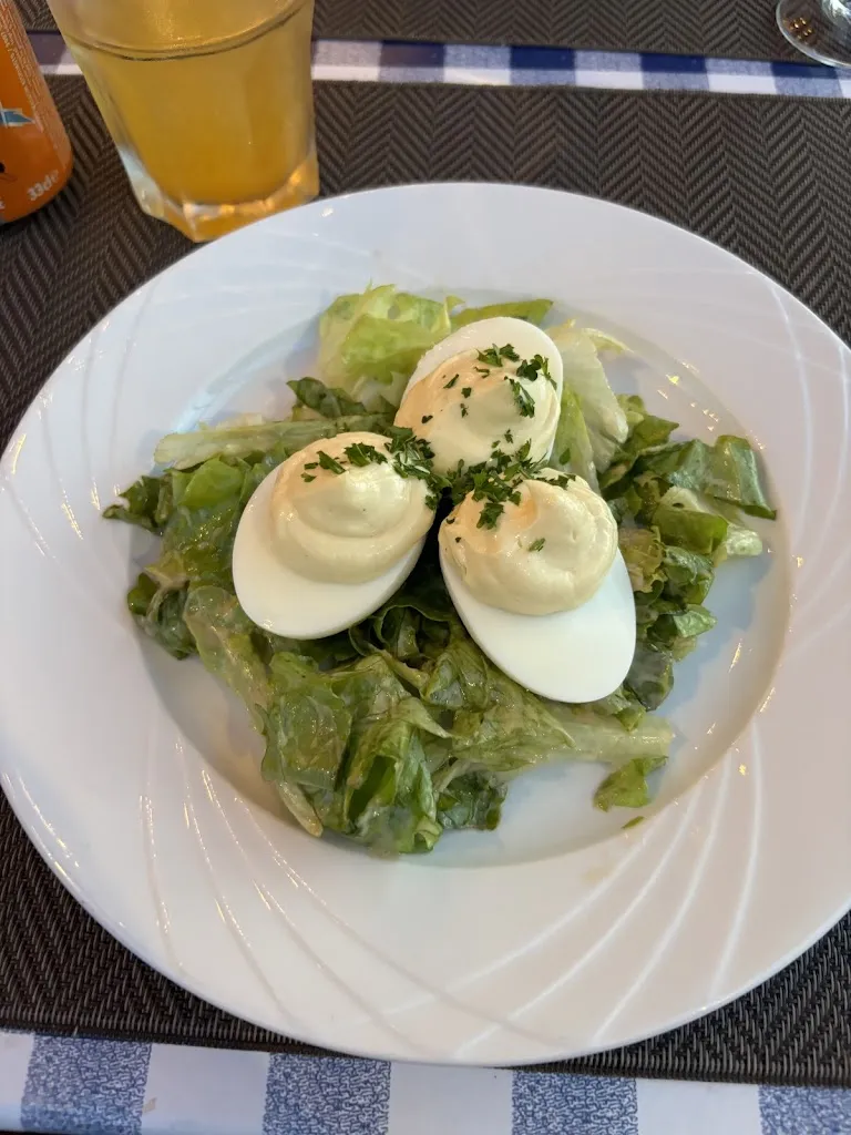 Maeva b_La Guinguette de Bray_Bray-sur-Seine_review