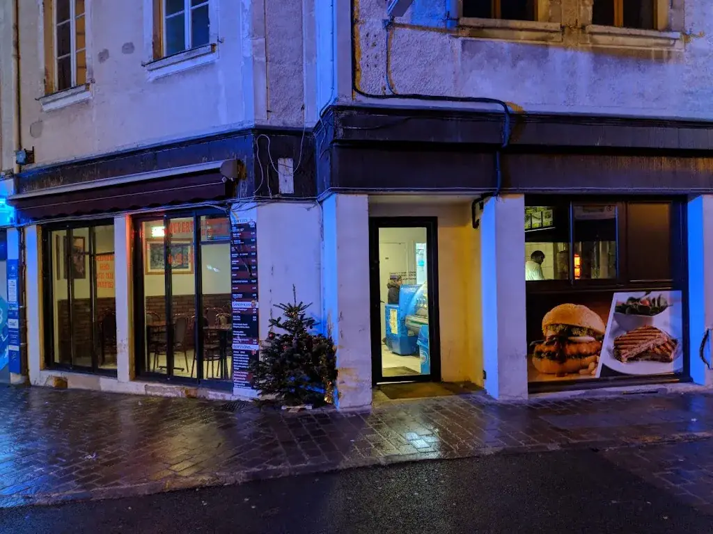 Goksu_Bray-sur-Seine_slider_image_1