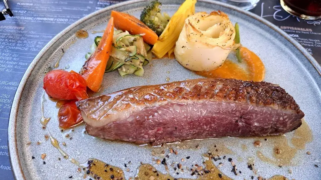 Uwe Exter_Restaurant L'Esparat_Vogüé_review