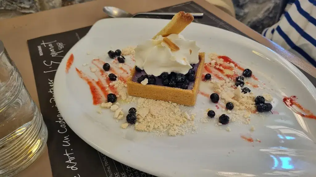 Ioannis Kekempanos_Restaurant L'Esparat_Vogüé_review