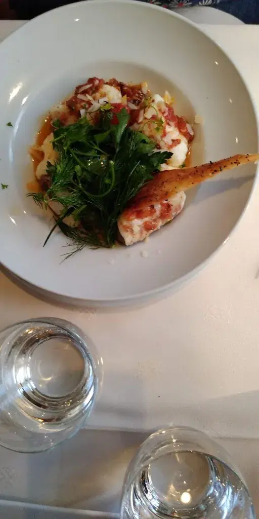 RT Smith_Au Bon Laboureur_Bray-sur-Seine_Bewertung