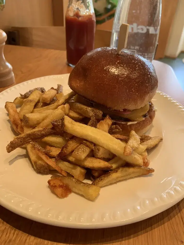 Kelsey Ning_Archie - Bourg-la-Reine_Bourg-la-Reine_review